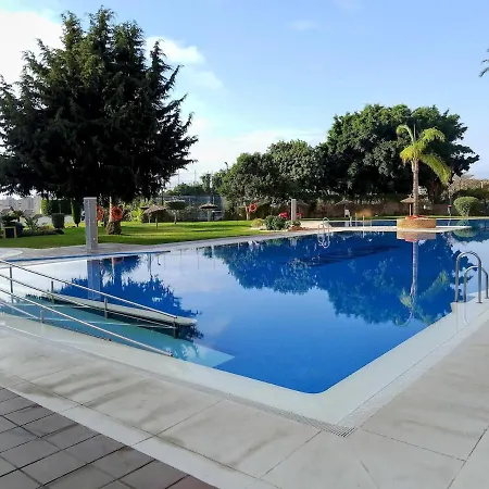 Appartement With Views, Gardens And Pool Torremolinos